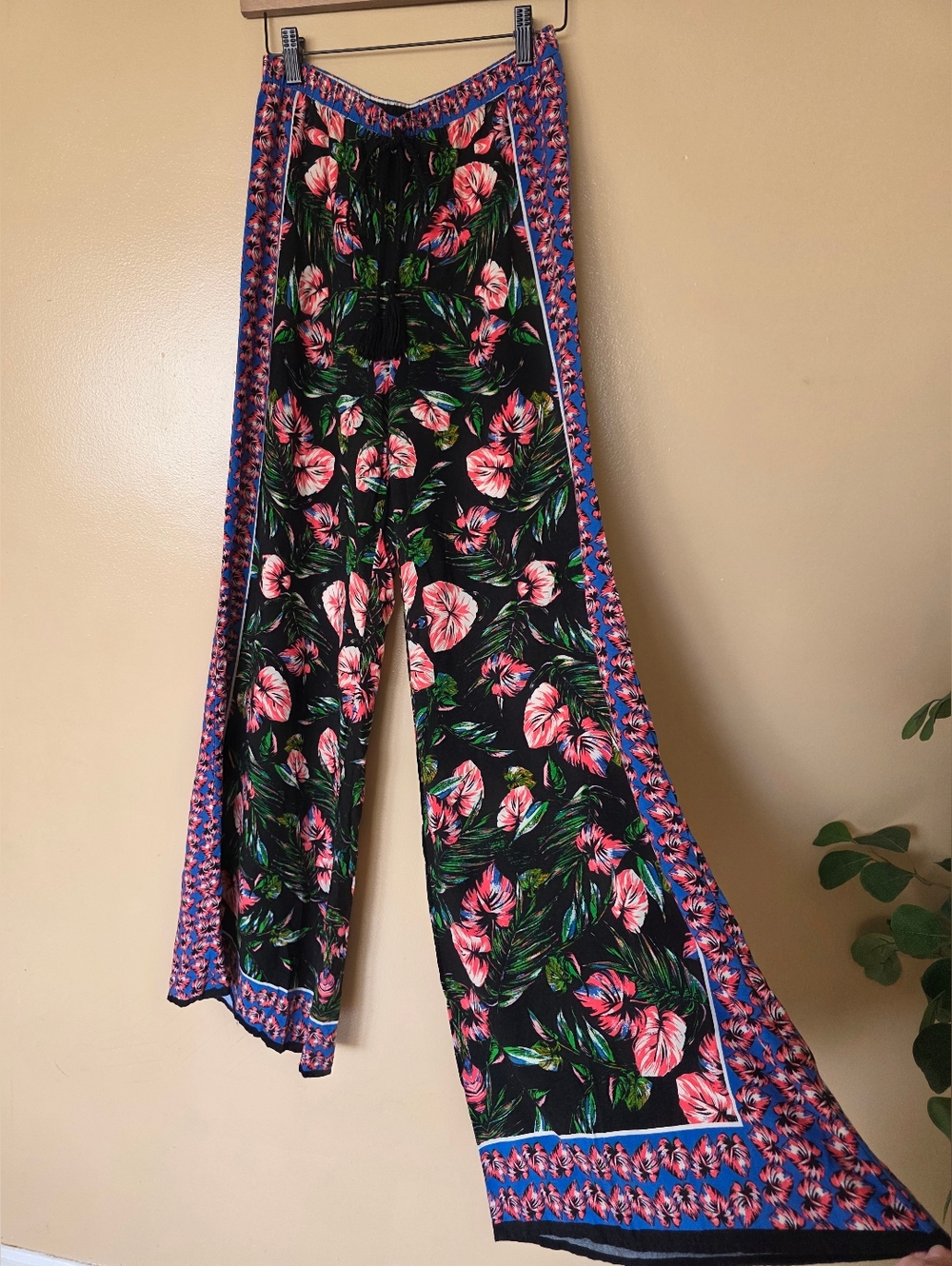 Flying Tomato Palazzo Tropical Floral Wide Leg Pants M Flowy Boho Resortwear